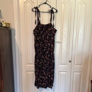 Old Navy Navy blue floral long dress